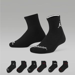 Nike Air Jordan Cushioned Quarter Cut Ankle Socks 6 pairs
